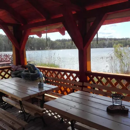 Agro-tur W Szuwarach 民宿